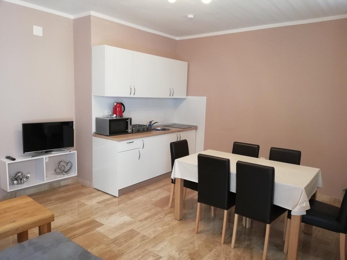 Apartmani Karla Zablaće Eksteriør billede